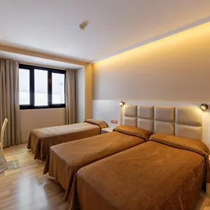 barcelona-house.topbarcelonahotels.com/