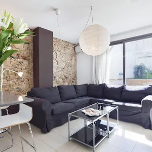 Inside Sants Barcelone