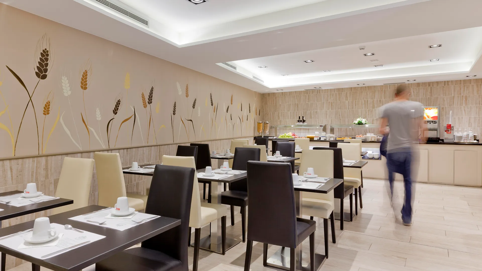 Hotel Santa Marta Barcelona 2*,  Spain