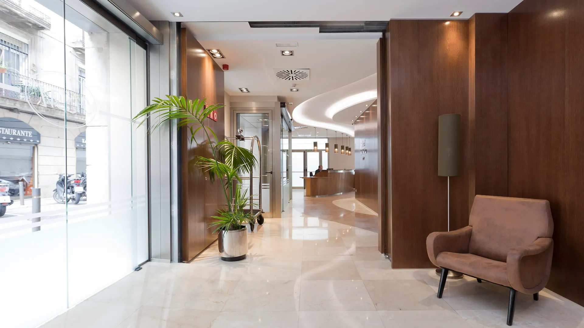 ברצלונה Hotel Santa Marta