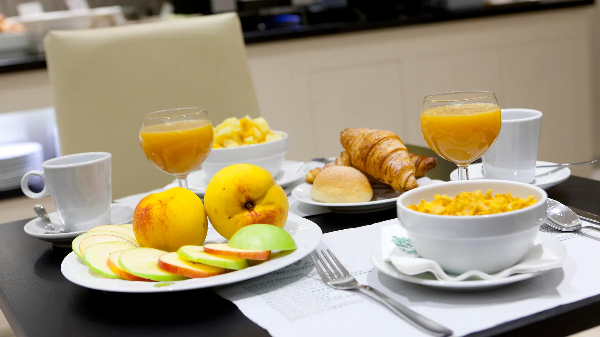Hotel Santa Marta Barcelona 2*,