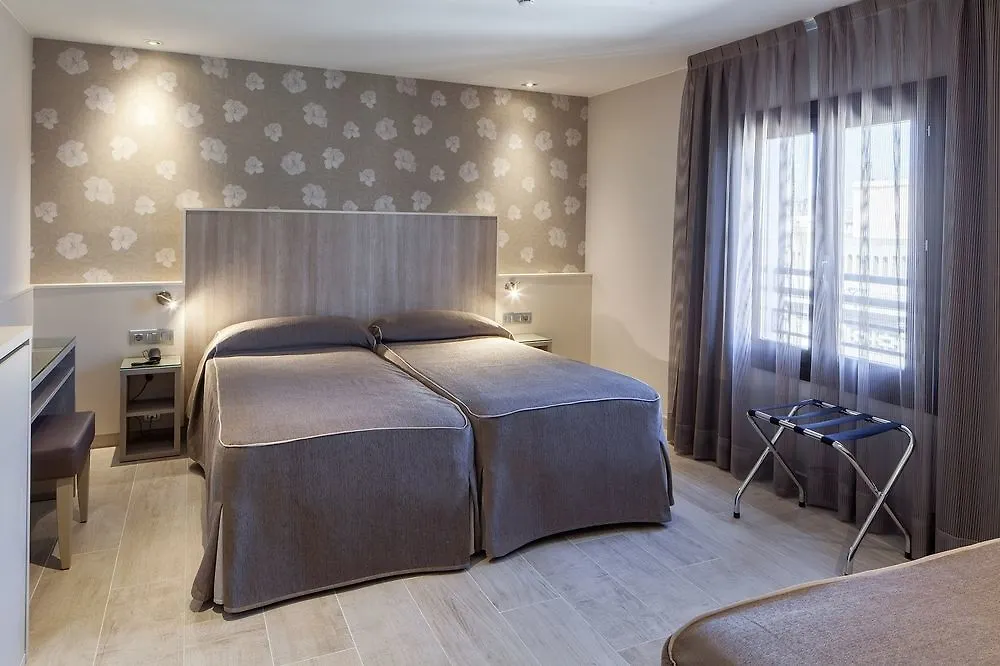 **  Hotel Santa Marta Barcelona Spain